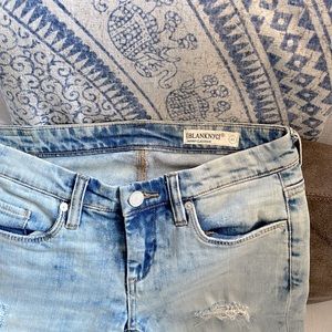 Light Wash Blue Jeans